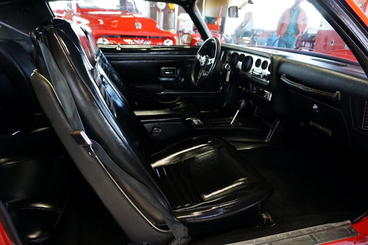 Pontiac-Trans-Am-1978-Classic-Car-26