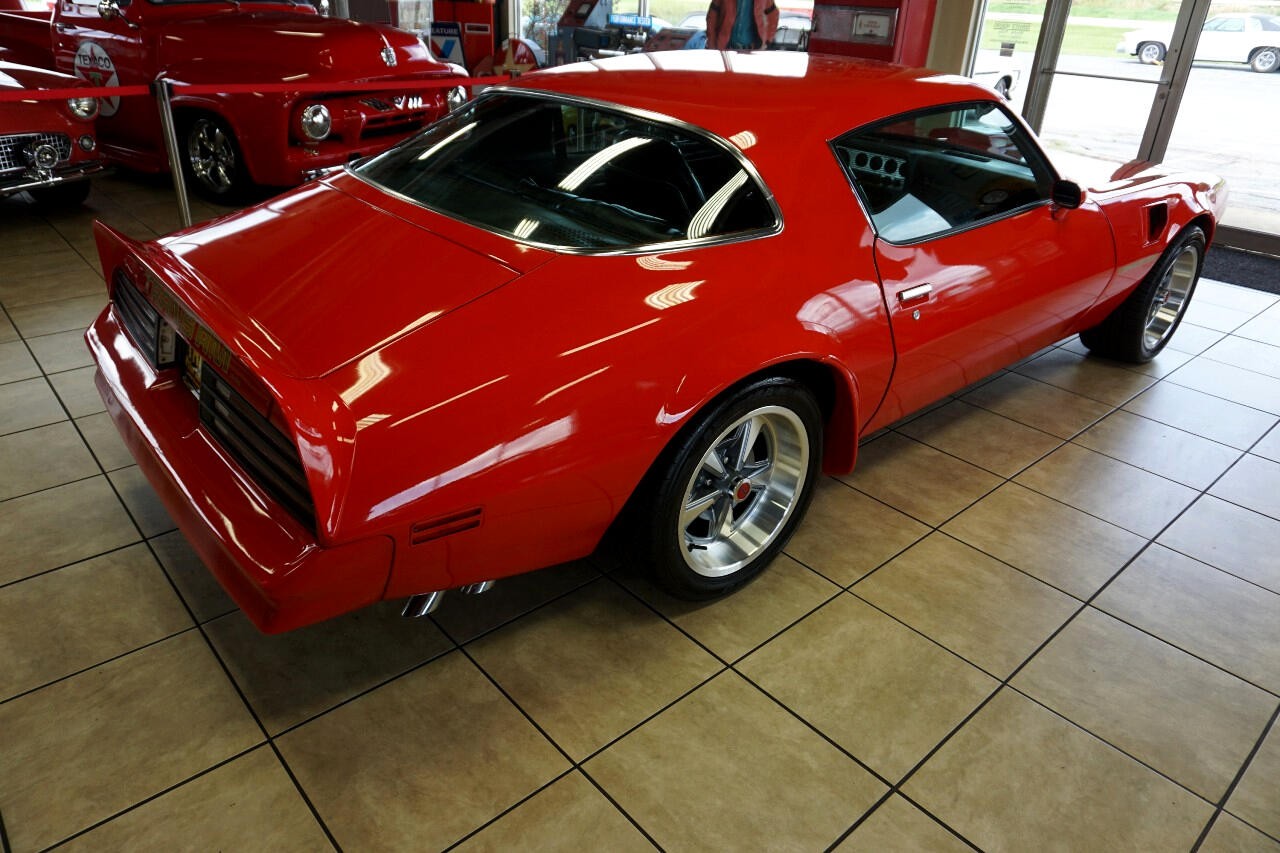 Pontiac-Trans-Am-1978-Classic-Car-9