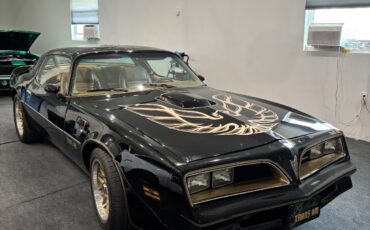 Pontiac-Trans-Am-1978-Coupe-3