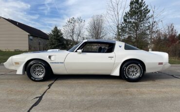 Pontiac-Trans-Am-1980-Coupe-3