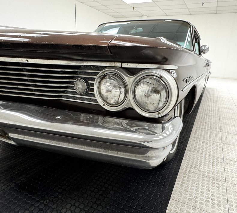 Pontiac-Ventura-1960-Mahogany-Fawn-11