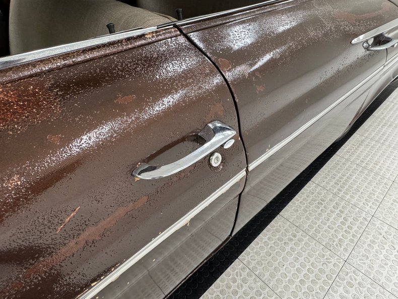 Pontiac-Ventura-1960-Mahogany-Fawn-17