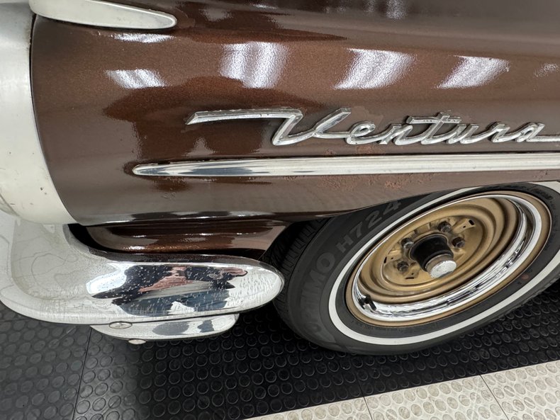Pontiac-Ventura-1960-Mahogany-Fawn-30