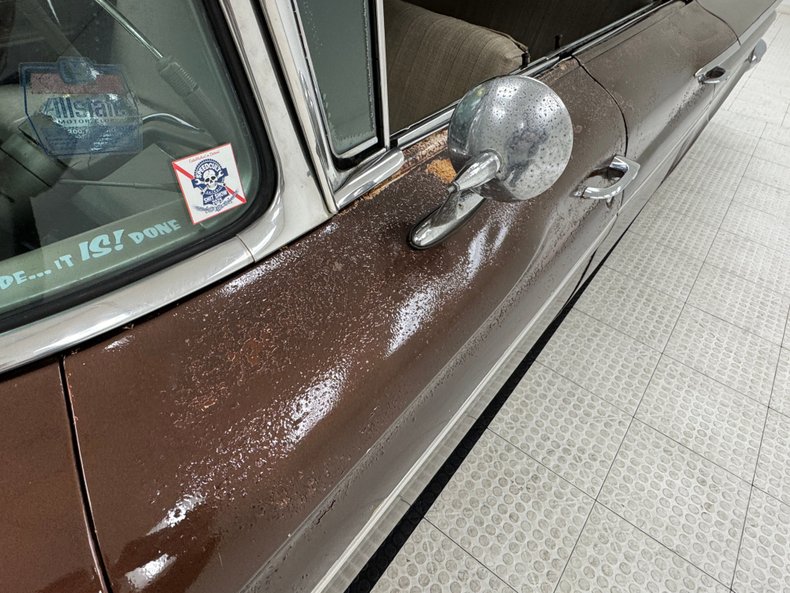 Pontiac-Ventura-1960-Mahogany-Fawn-32