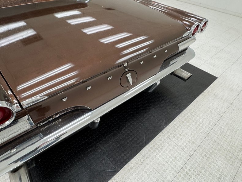 Pontiac-Ventura-1960-Mahogany-Fawn-37