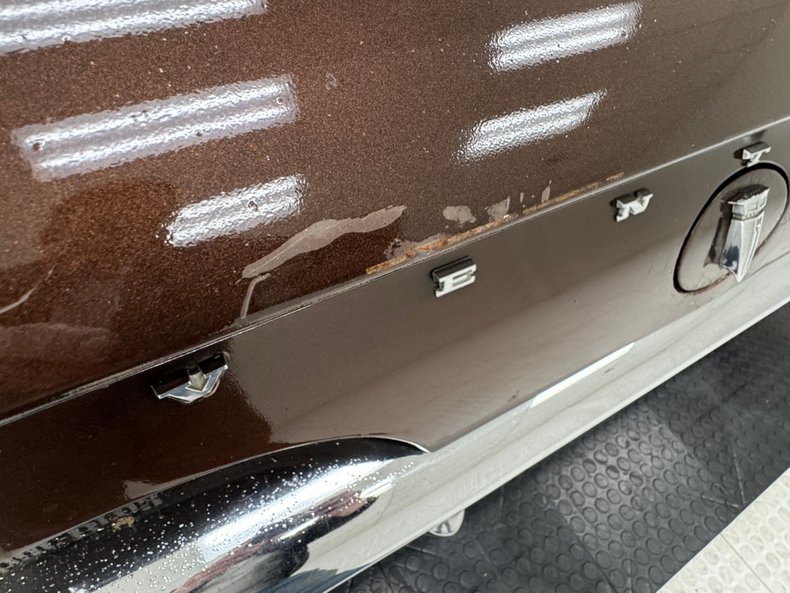 Pontiac-Ventura-1960-Mahogany-Fawn-38