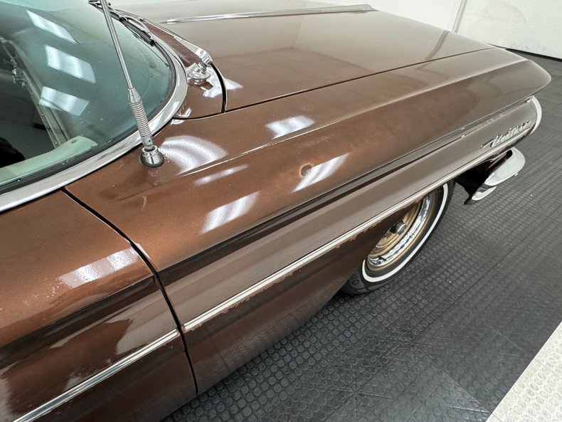 Pontiac-Ventura-1960-Mahogany-Fawn-46