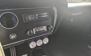 Pontiac-beaumont-super-deluxe-ss-1966-black-13