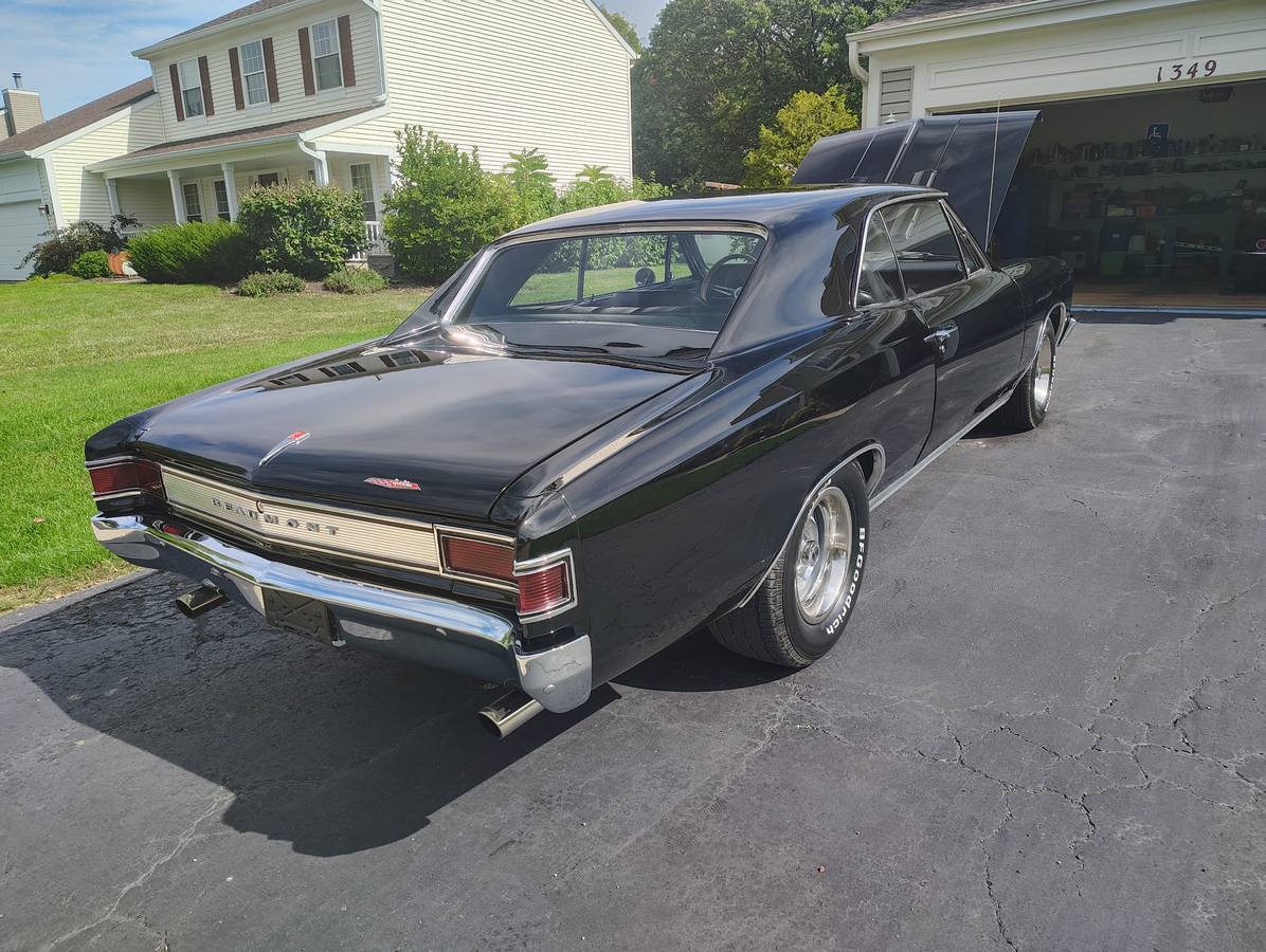 Pontiac-beaumont-super-deluxe-ss-1966-black-2