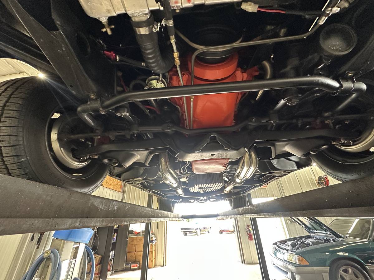 Pontiac-beaumont-super-deluxe-ss-1966-black-8