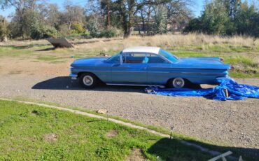 Pontiac-bonneville-1960-blue