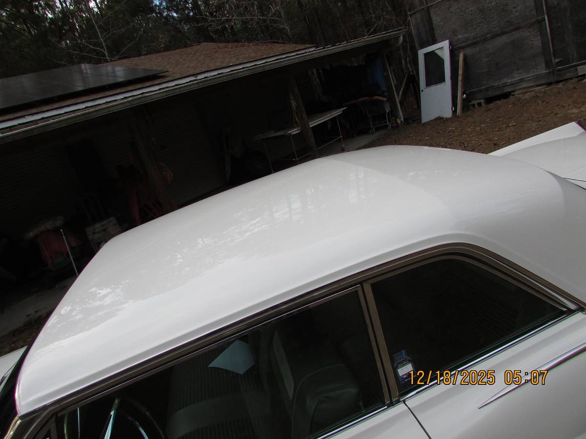 Pontiac-catalina-ventura-1962-white-2