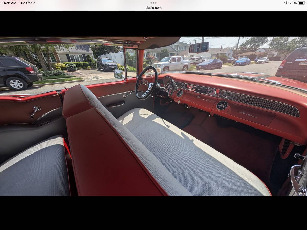 Pontiac-chieftain-1955-3