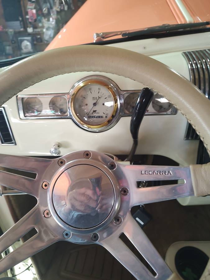 Pontiac-coupe-1940-white-2