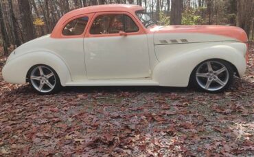 Pontiac-coupe-1940-white-3