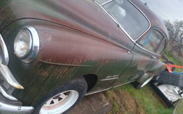 Pontiac-coupe-1949-1