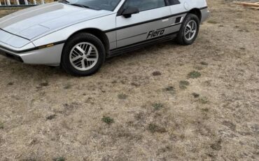 Pontiac-fiero-1986-silver-2
