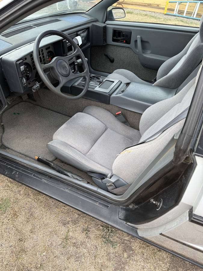 Pontiac-fiero-1986-silver-4