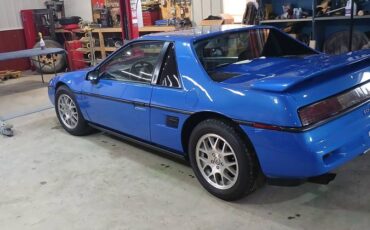 Pontiac-fiero-1987-blue-1
