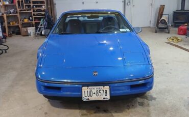 Pontiac-fiero-1987-blue