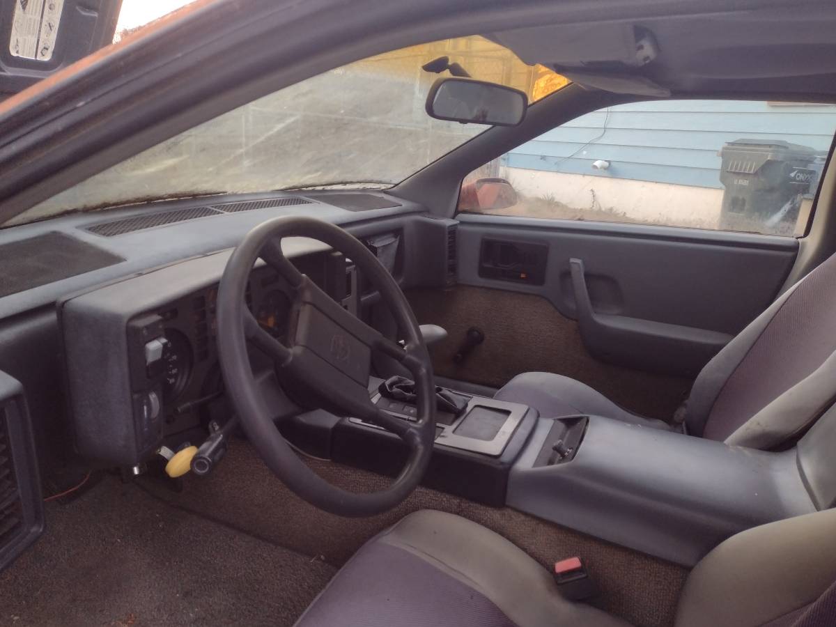 Pontiac-fiero-1987-orange-1