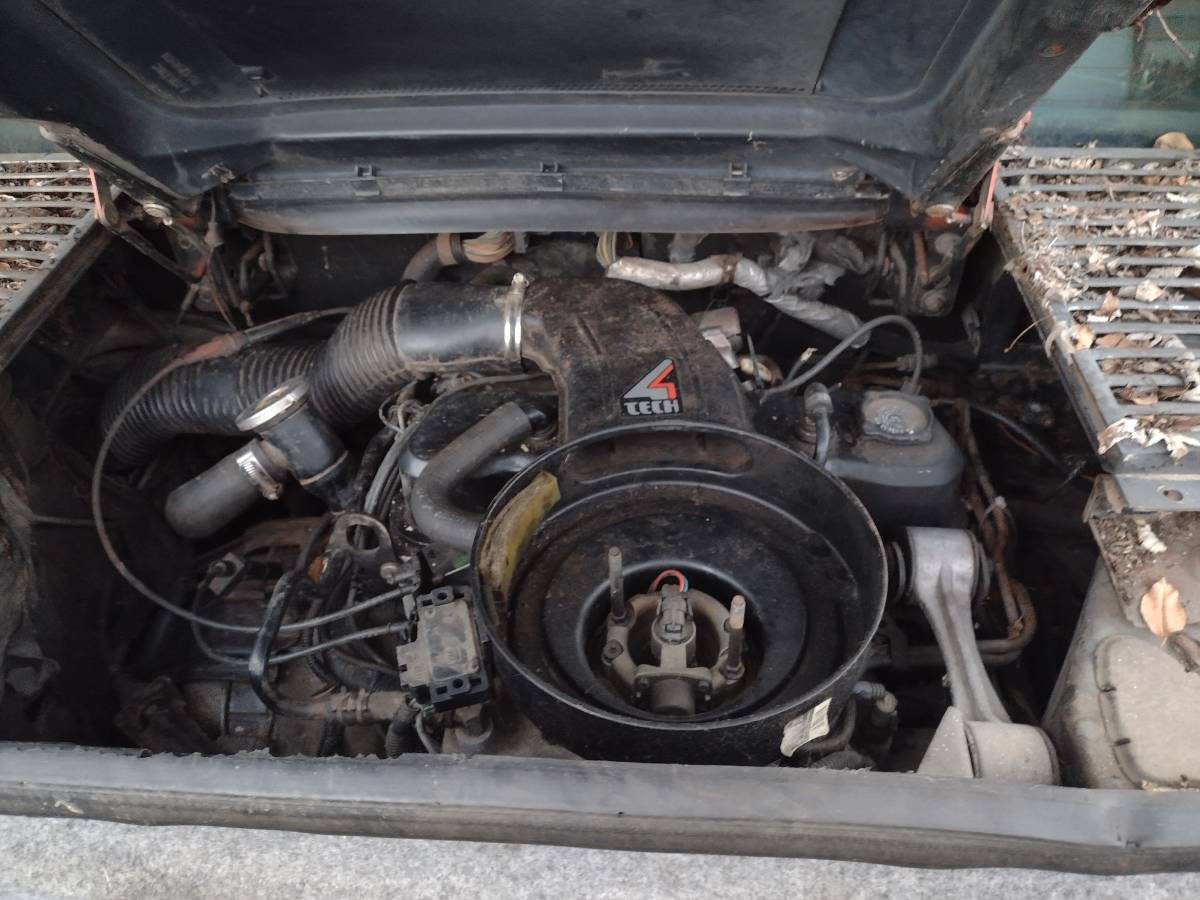 Pontiac-fiero-1987-orange-11