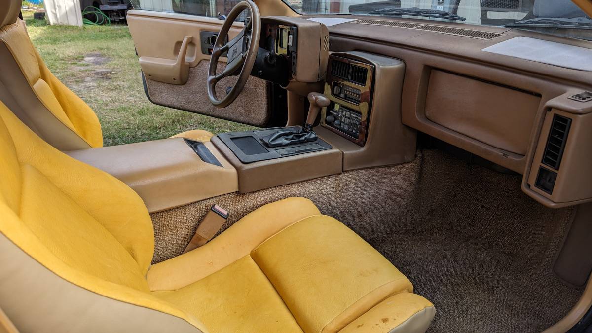 Pontiac-fiero-1987-red-5