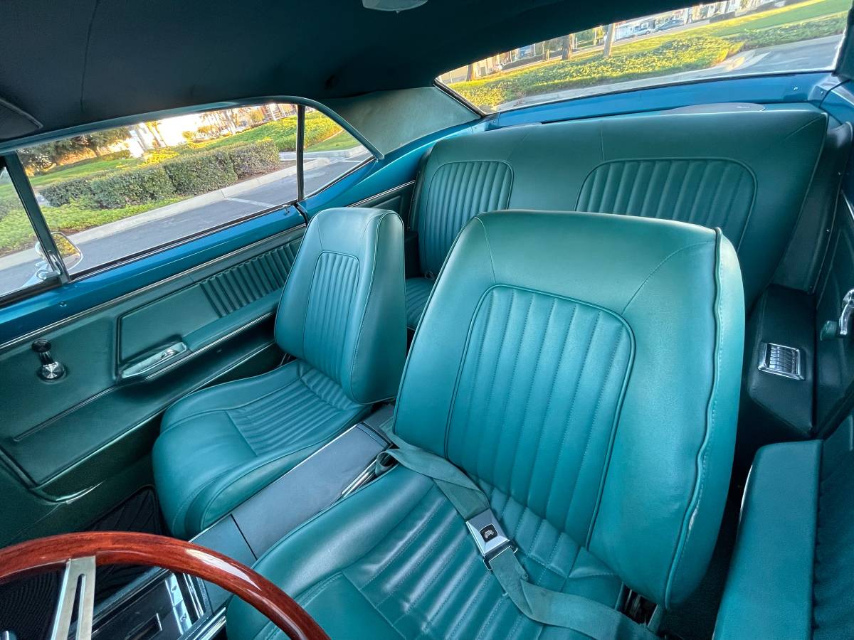 Pontiac-firebird-1967-blue-11