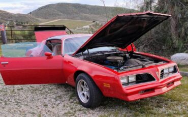 Pontiac-firebird-1978-red-11