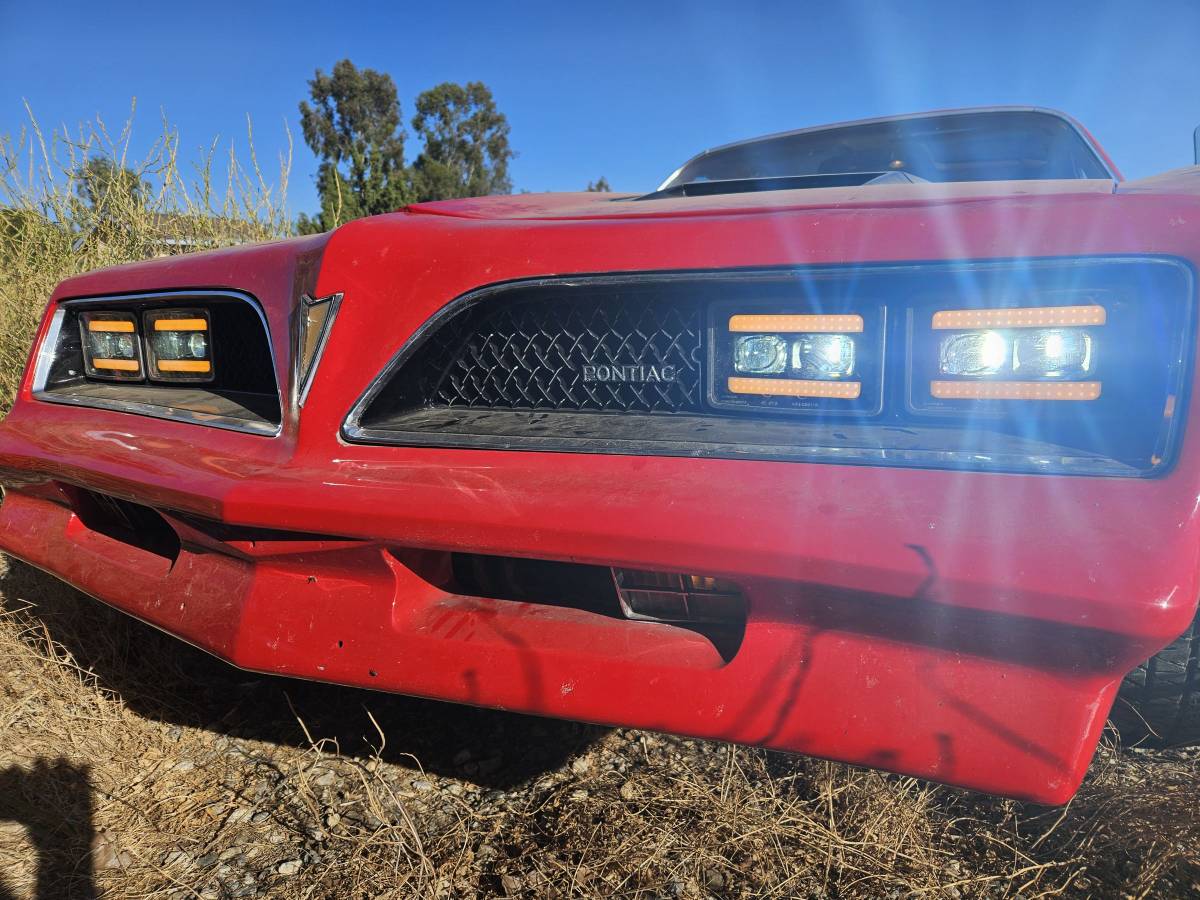 Pontiac-firebird-1978-red-17