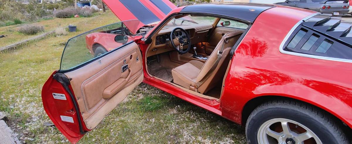 Pontiac-firebird-1978-red-3