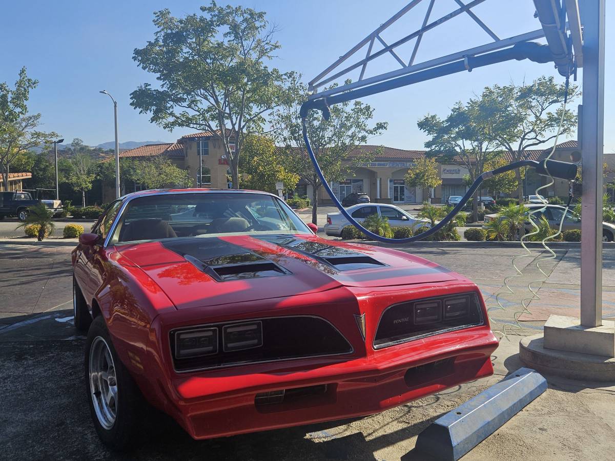 Pontiac-firebird-1978-red-7