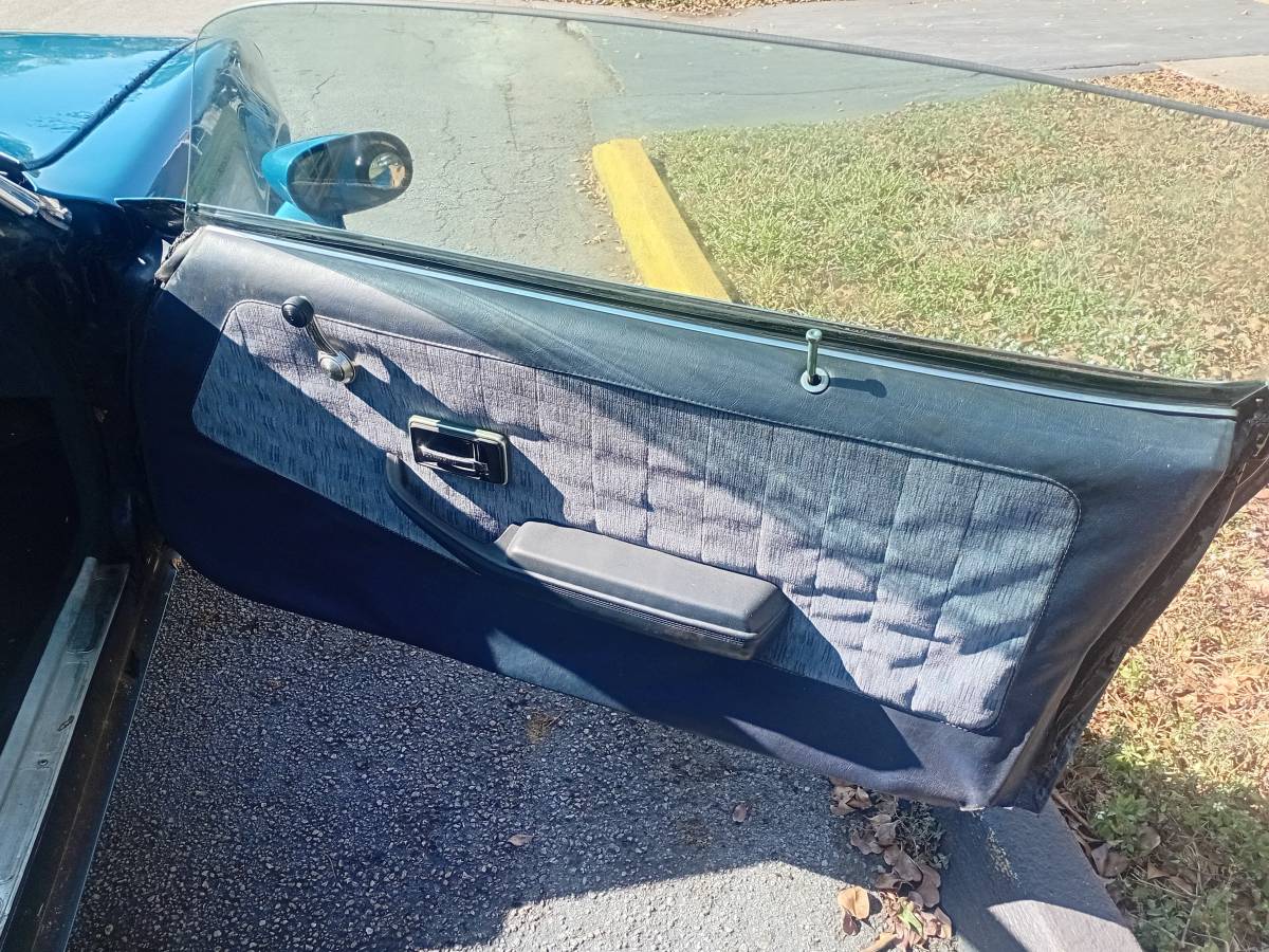 Pontiac-firebird-1979-blue-9