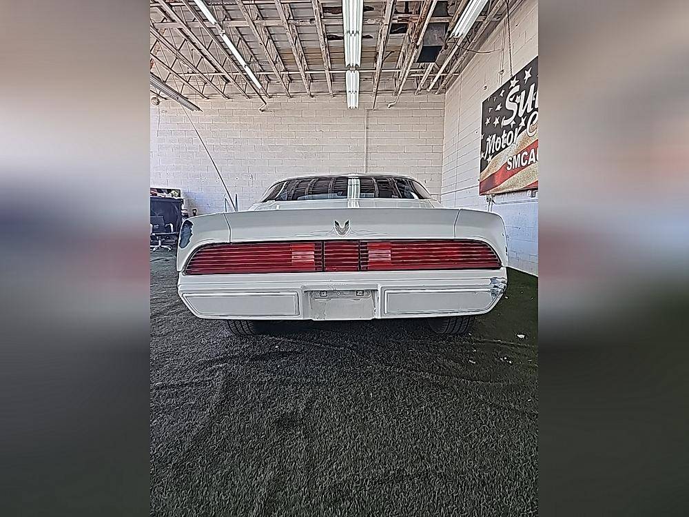 Pontiac-firebird-1979-custom-2