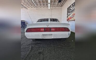 Pontiac-firebird-1979-custom-27