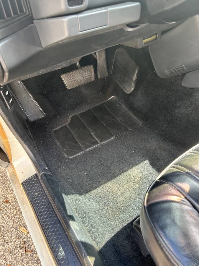 Pontiac-firebird-1986-16