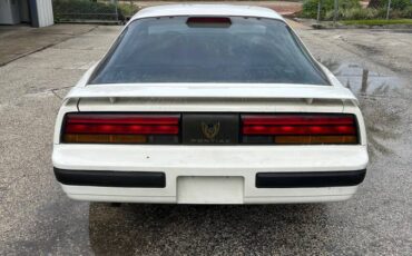 Pontiac-firebird-1986-4