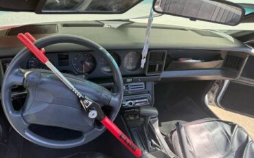 Pontiac-firebird-1991-white-11