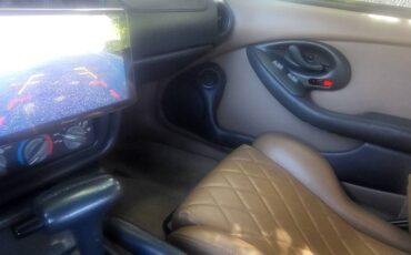 Pontiac-firebird-1994-green-15