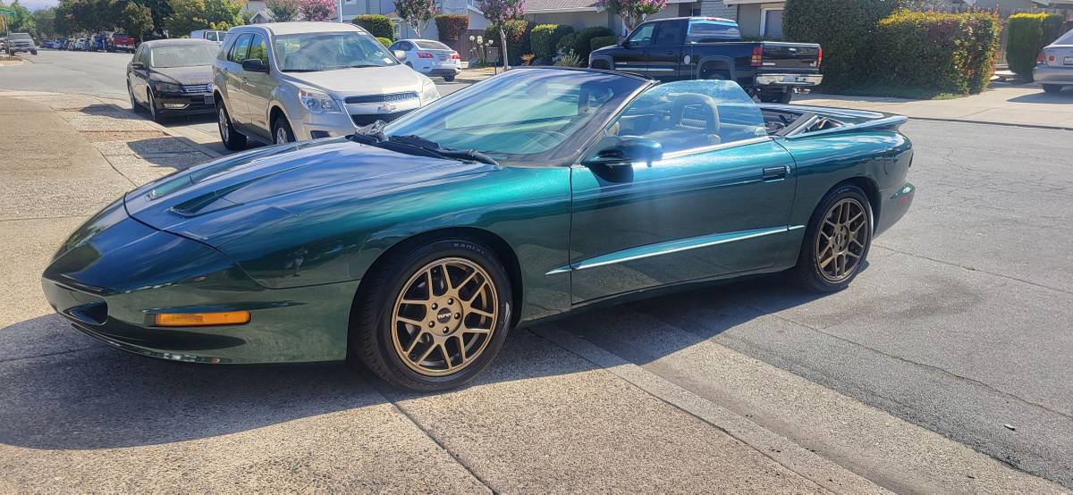 Pontiac-firebird-1994-green-3