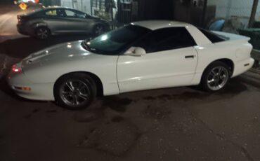 Pontiac-firebird-1995-white-5