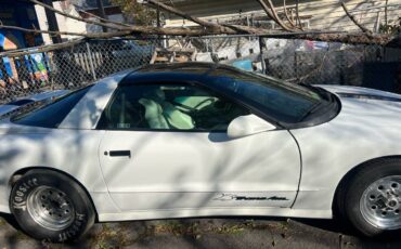 Pontiac-firebird-formula-1994-white-11