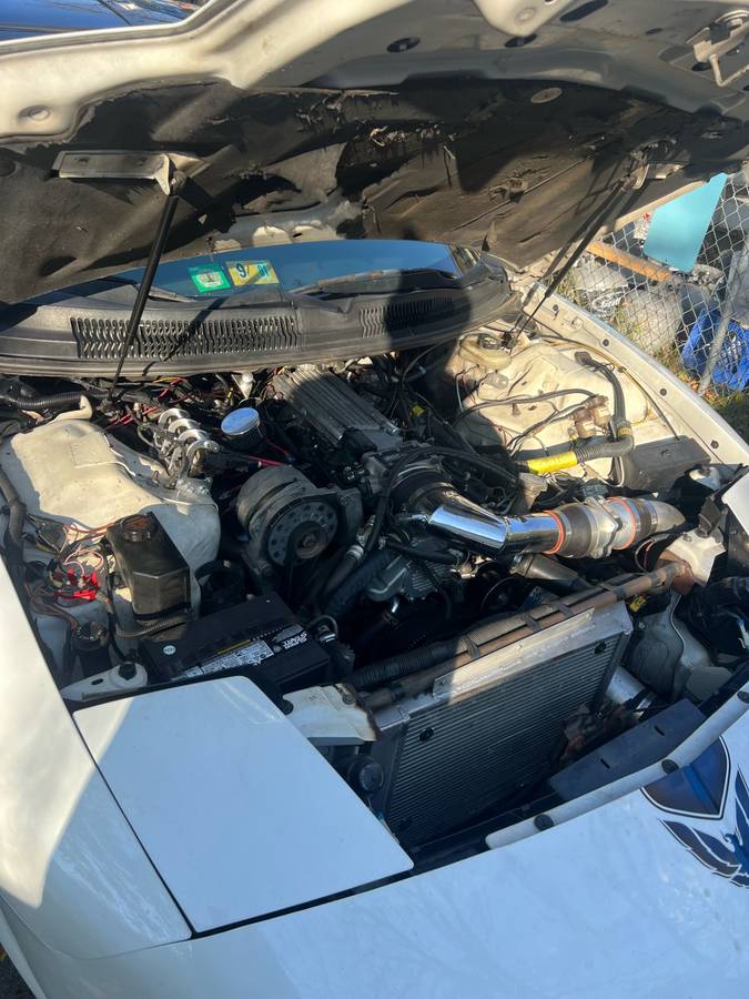 Pontiac-firebird-formula-1994-white-5