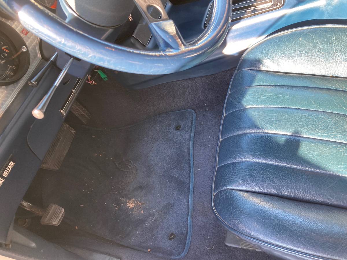 Pontiac-firebird-trans-am-1980-white-14