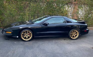 Pontiac-firebird-trans-am-1996-black
