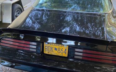 Pontiac-formula-firebird-1976-black-3