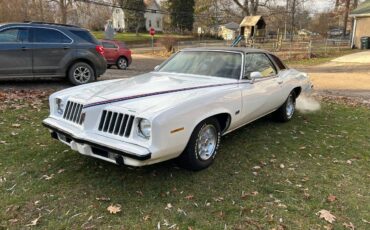 Pontiac-grand-am-1974-white-14