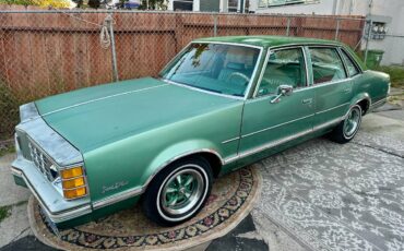 Pontiac-grand-le-mans-1978-green