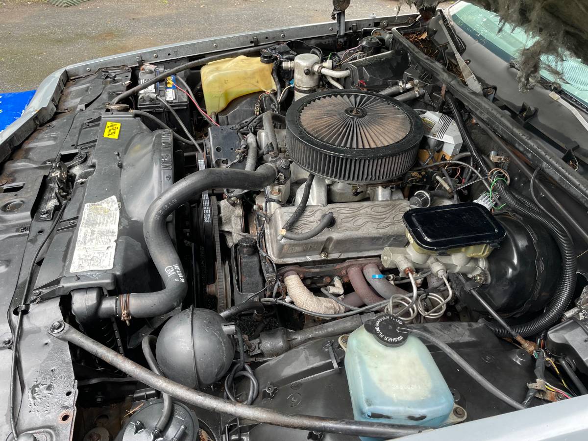 Pontiac-grand-prix-1986-grey-13