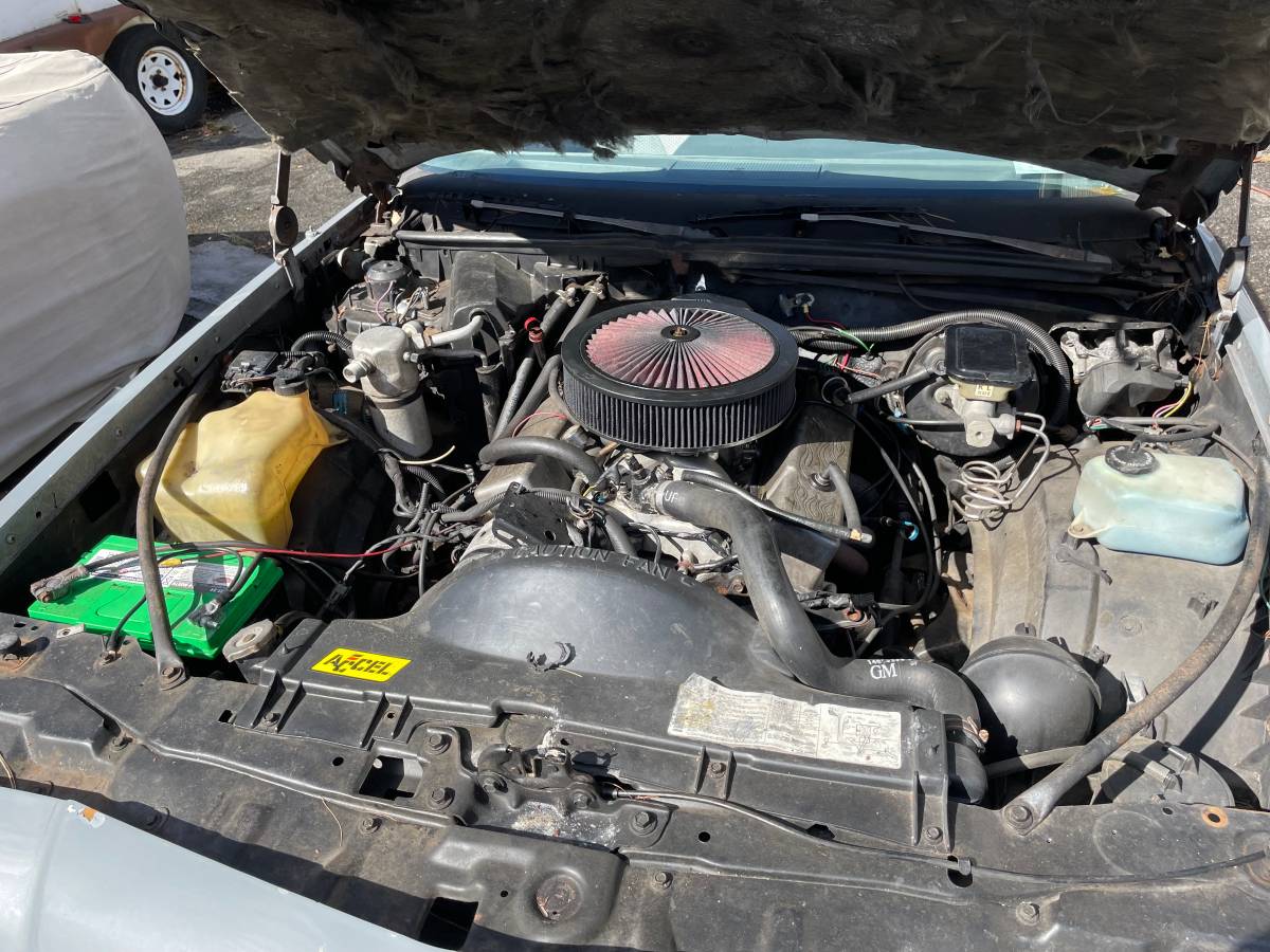 Pontiac-grand-prix-1986-grey-14